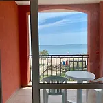 Carina Hotel de apartamente 3*