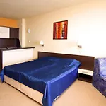 Carina Hotel de apartamente