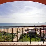 Carina Aparthotel 3*