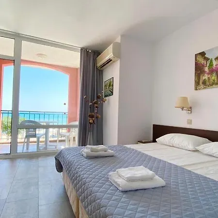 Carina סאני ביץ'